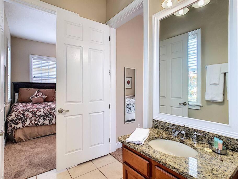 Two King En-Suites …Inside The Prestigious Reunion Resort Kissimmee Εξωτερικό φωτογραφία